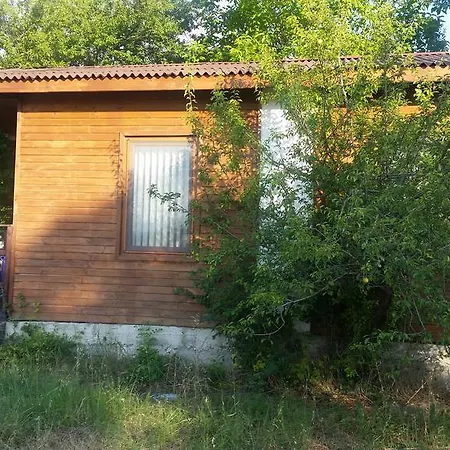 キャンプ場 Bungalow Megi Nadezhda