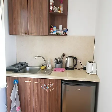 Bungalow Megi Campingplatz Nadezhda